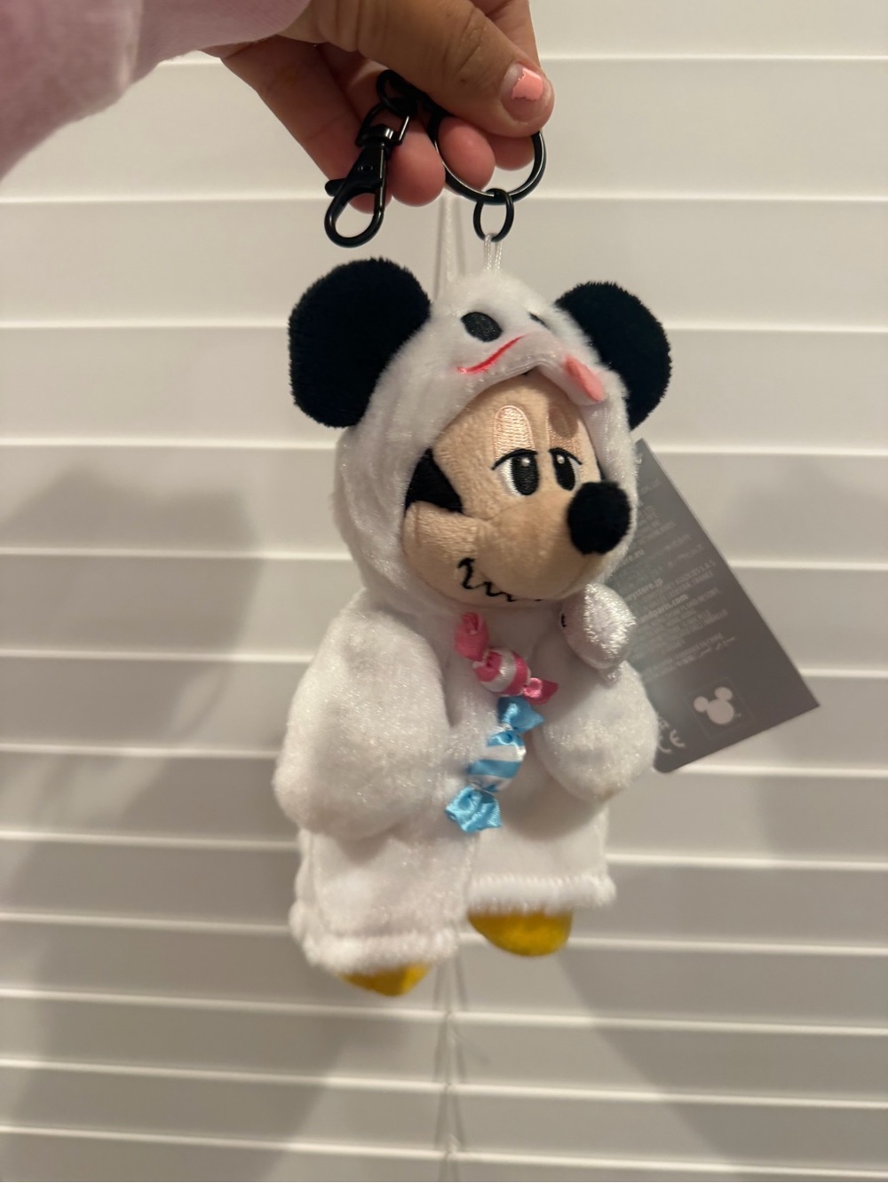 Disney halloween Mickey Mouse Ghost Plush Keychain - Picture 2 of 2